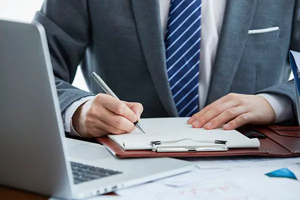 徐鹤宁介绍公司